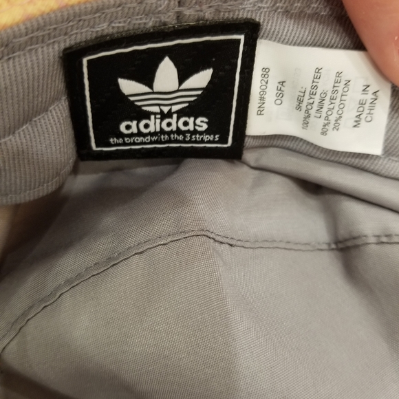 Adidas Bucket Hat - Picture 5 of 9